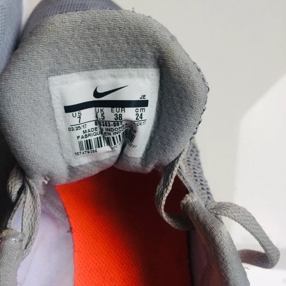 🔺SOLD🔺Nike Women's Revolution 3 Running Shoe - Picture 6 of 7